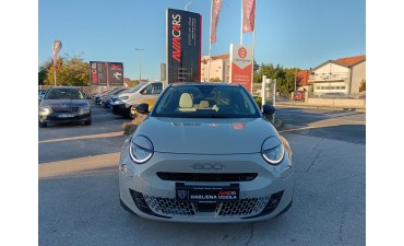 FIAT 600 1.2 E-HYBRID 100 KS LA PRIMA AUTOMATIK *TVORNIČKO JAMSTVO*