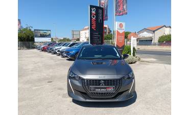 PEUGEOT 208 1.2 PureTech 100 KS ALLURE *VOZILO S JAMSTVOM*