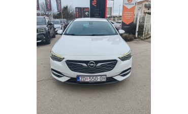 OPEL INSIGNIA SPORT TOURER 1.6 CDTI 136 KS *USLUŽNA PRODAJA*