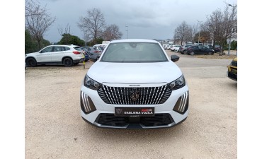 PEUGEOT 2008 1.2 PureTech 100 KS ALLURE *TVORNIČKO JAMSTVO*