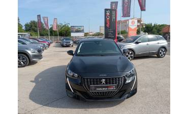 PEUGEOT 208 1.2 PureTech 100 KS ALLURE *VOZILO S JAMSTVOM*